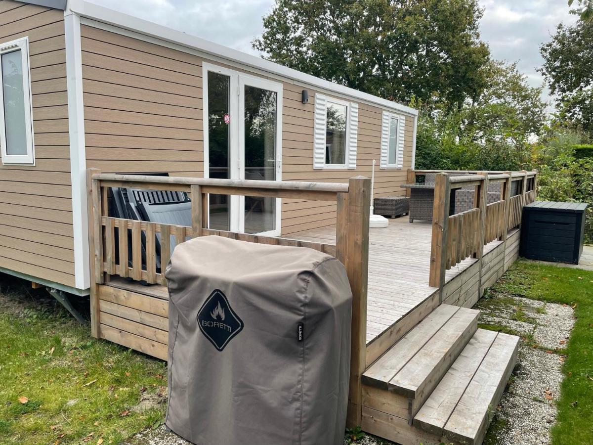 Renesse Chalet In Family Friendly Area Bagian luar foto